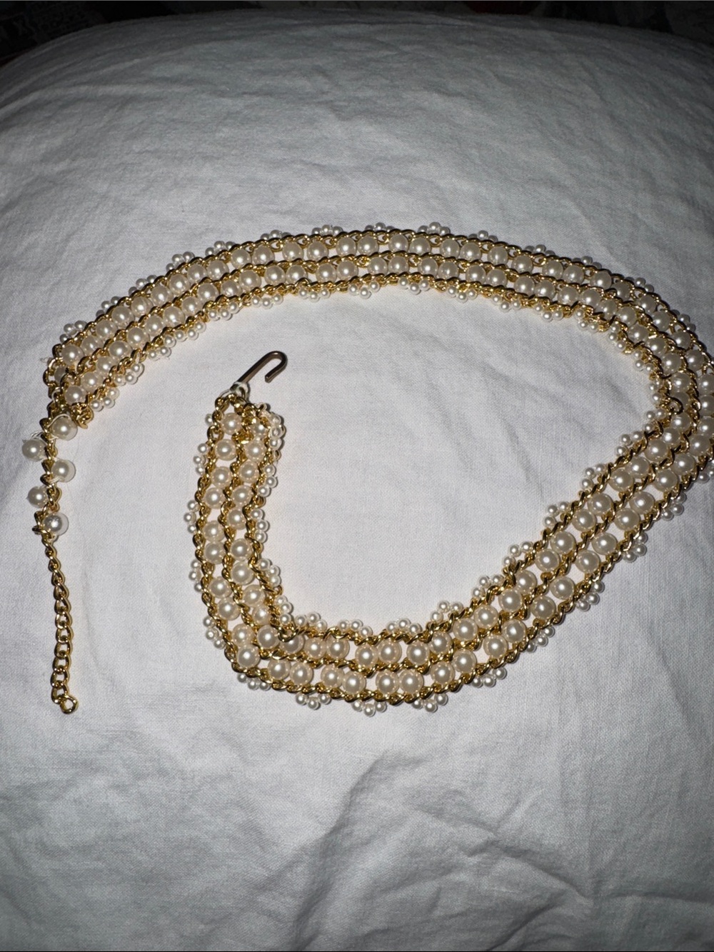 Vintage 4 Strand Faux Pearl 13” w/2.5” extender and Gold-Tone Bead Choker Neckla
